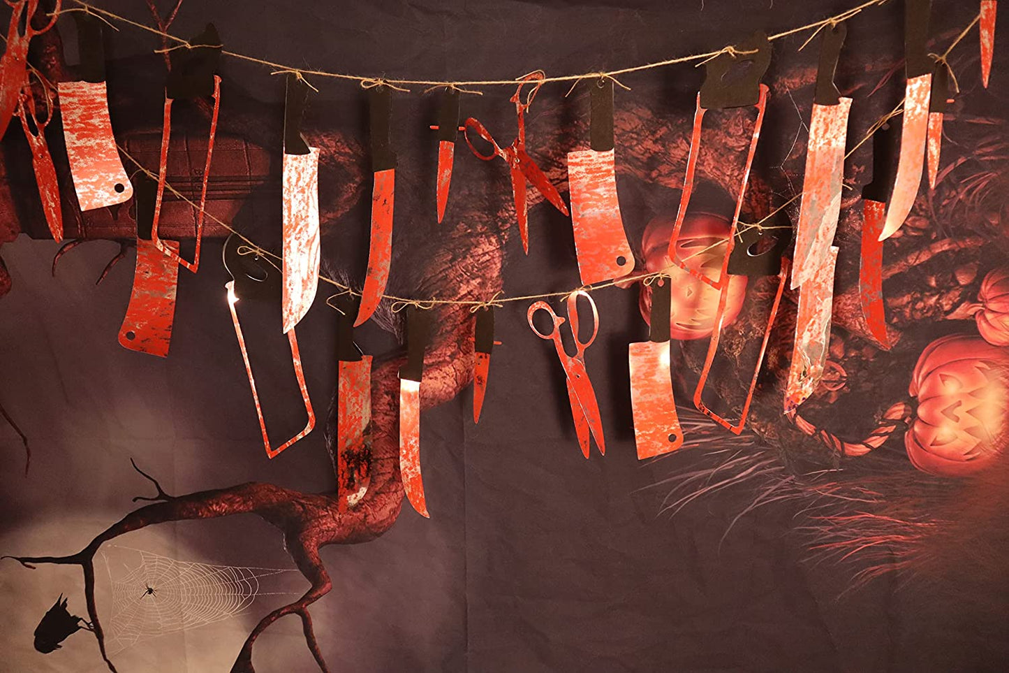 Halloween Decorations Fake Blood Weapons, Halloween Decor Bloody Garland Banner for Haunted House Halloween Horror Party Decor